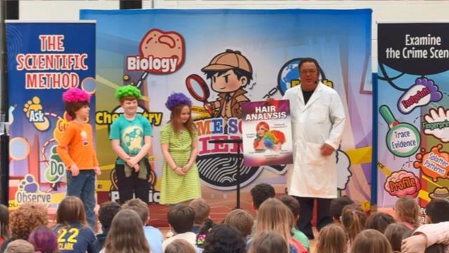 Cris Johnson — Amazing School Assemblies
